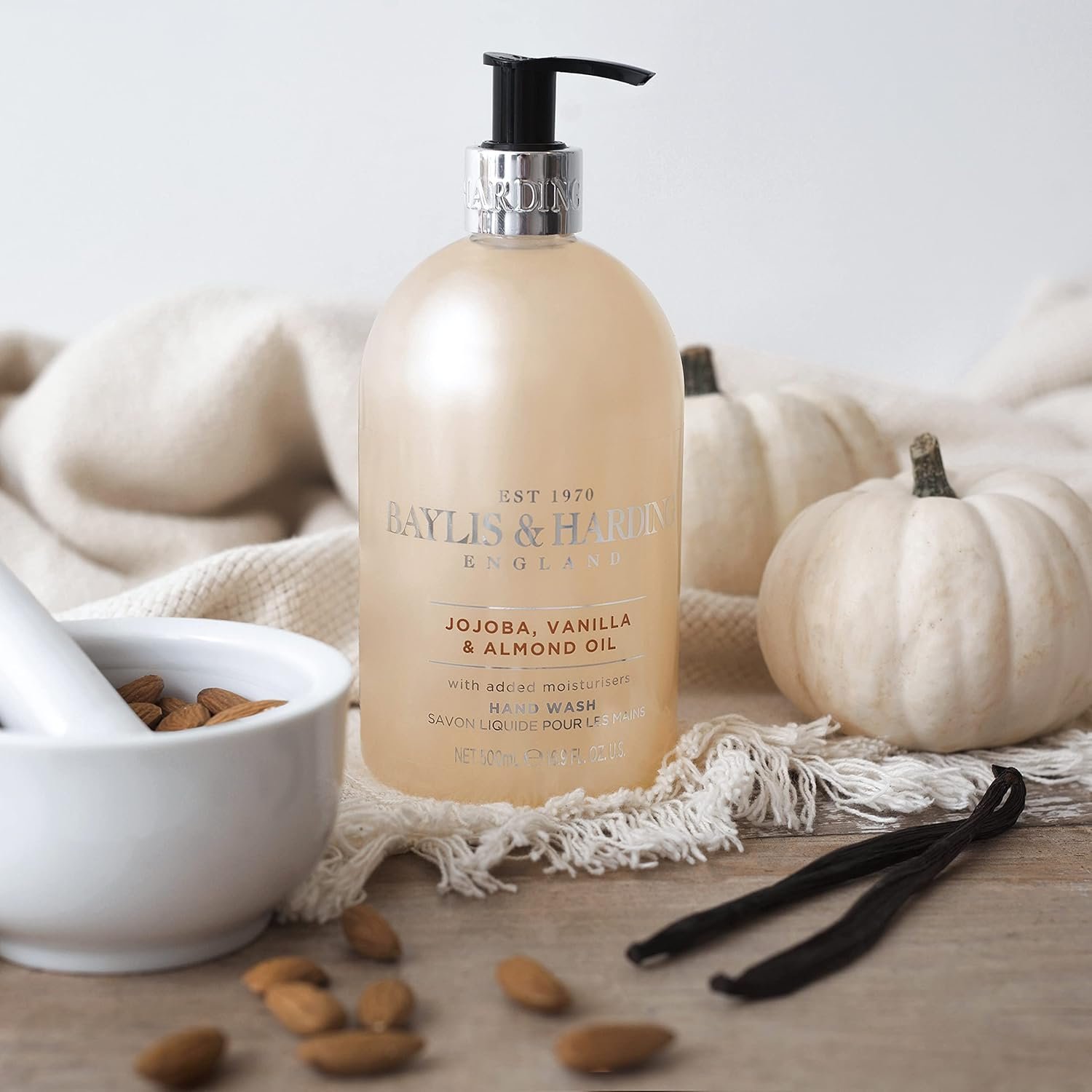 Baylis & Harding Jojoba, Vanilla & Almond Oil Hand Wash, 500 ml (Pack of 3) - Vegan Friendly - Image 3